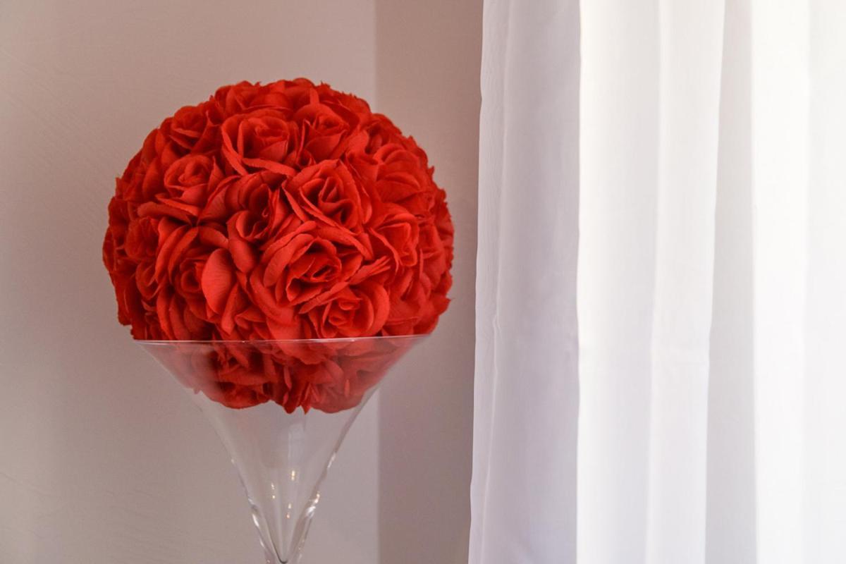 Le Puy-en-Velay Love Room - Suite Romantique Avec Spa Privatif מראה חיצוני תמונה